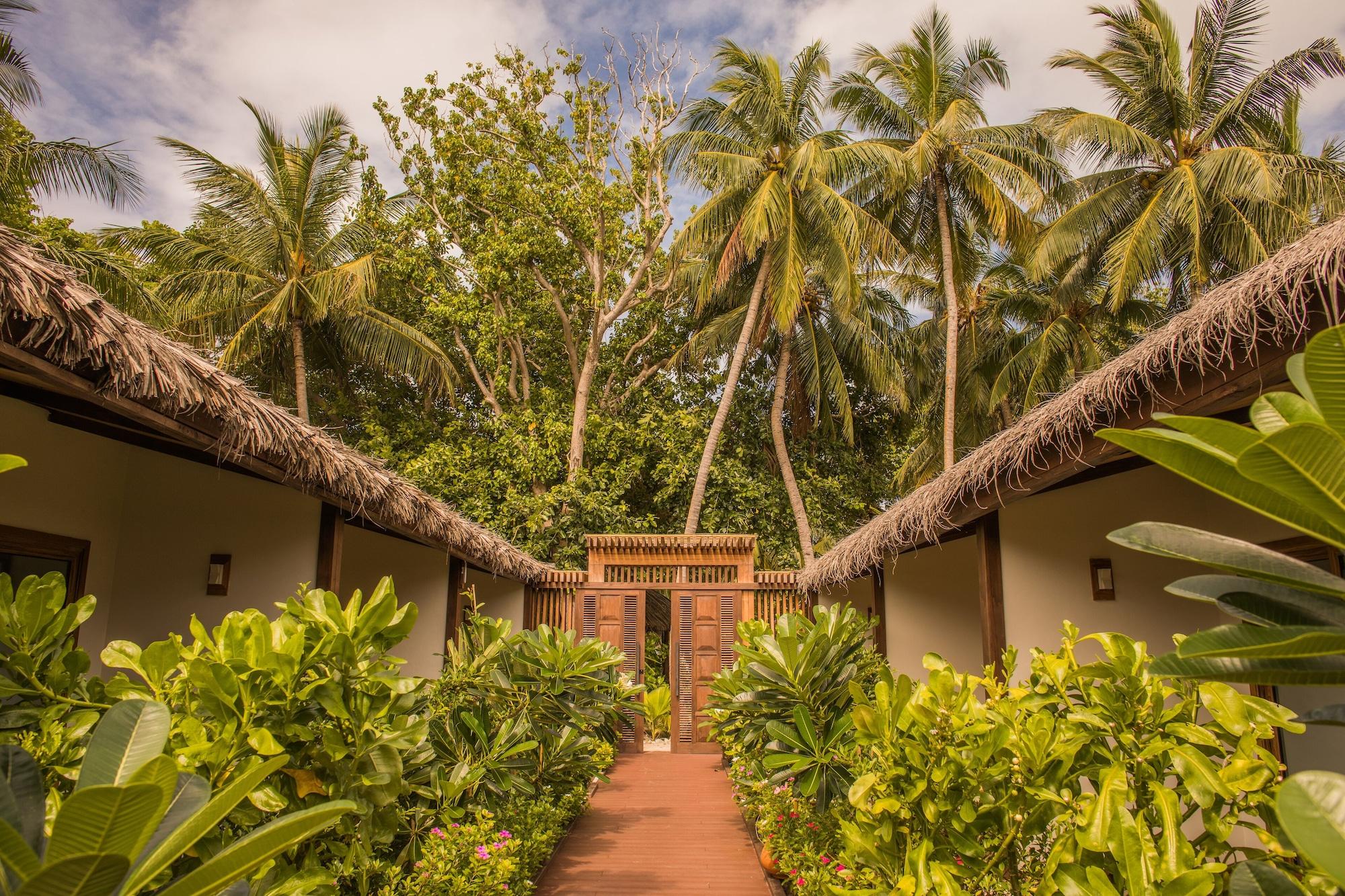 Plumeria Maldives Thinadhoo  Esterno foto