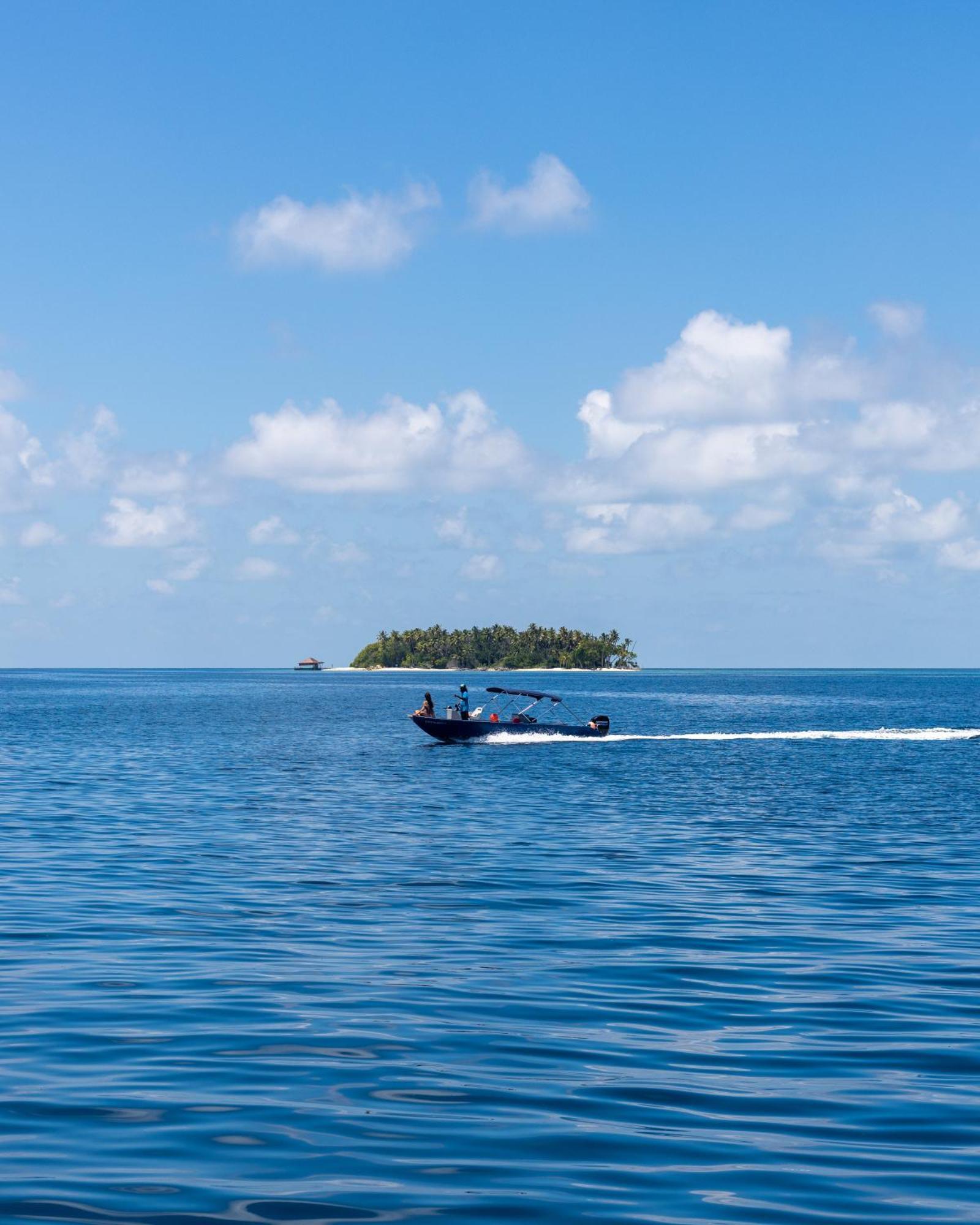 Plumeria Maldives Thinadhoo  Esterno foto