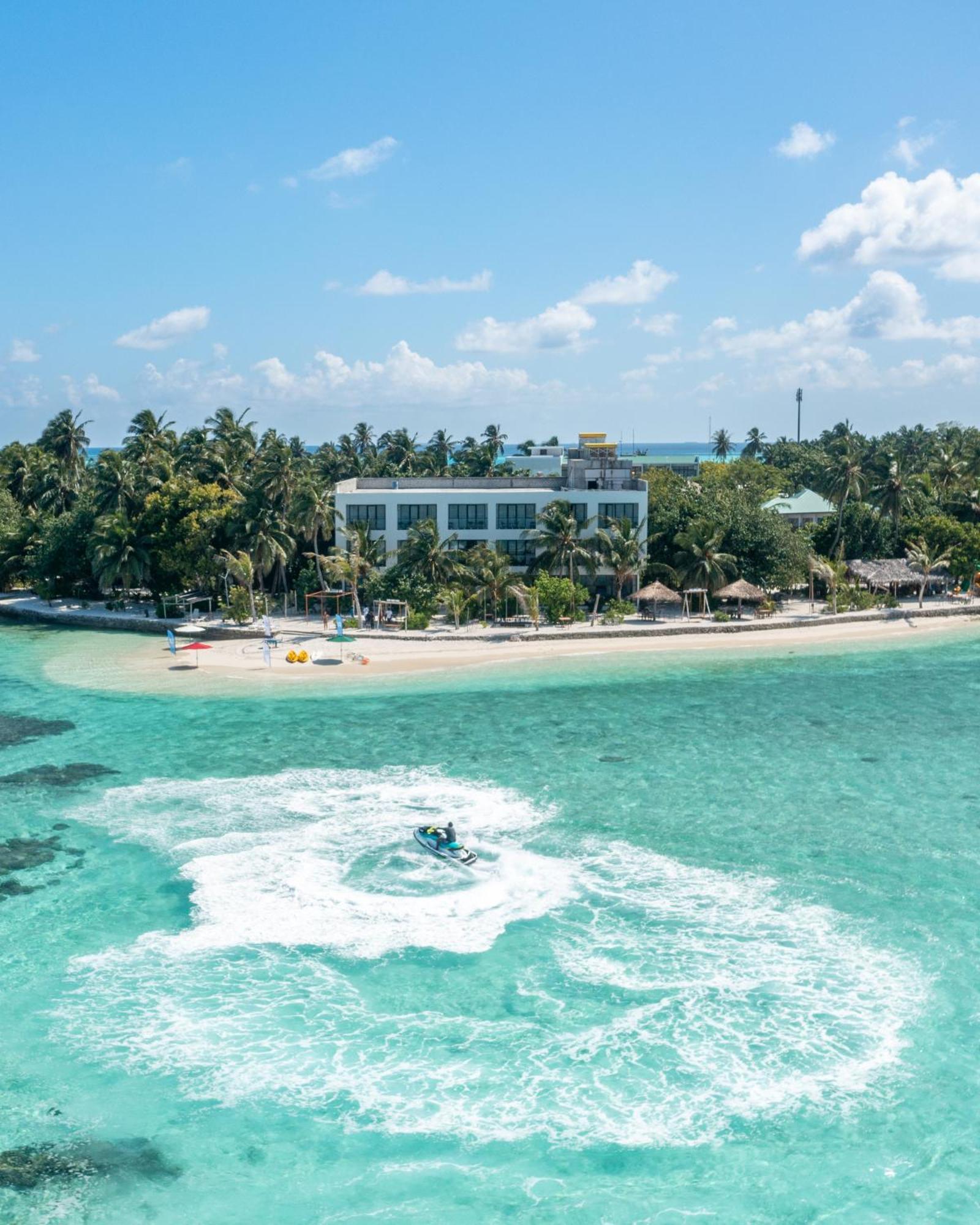 Plumeria Maldives Thinadhoo  Esterno foto