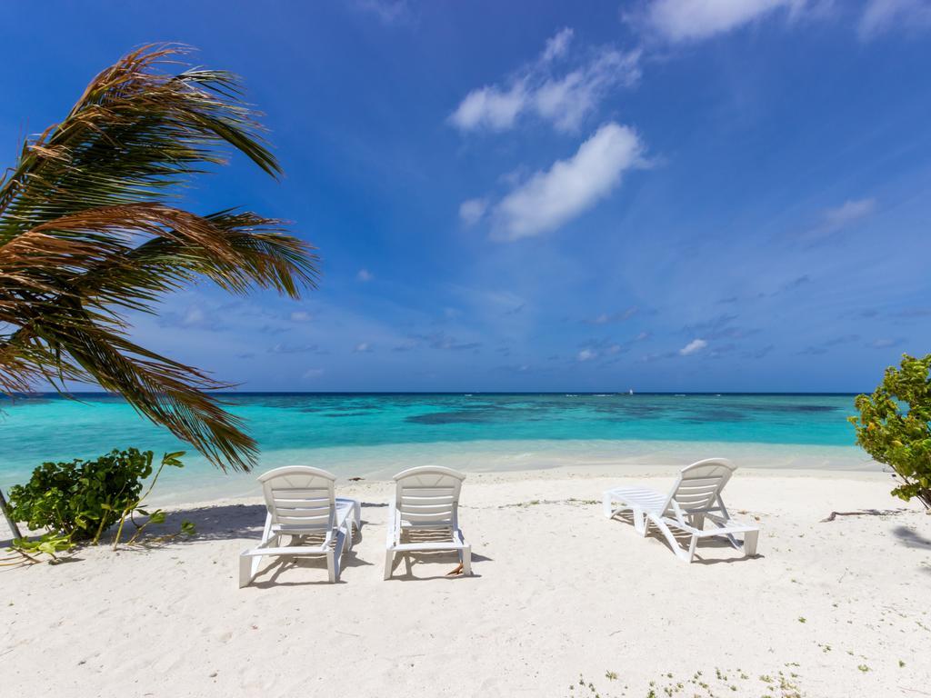 Plumeria Maldives Thinadhoo  Esterno foto