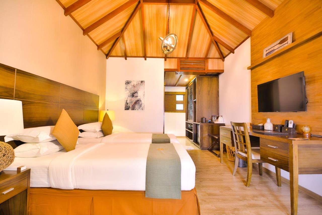 Plumeria Maldives Thinadhoo  Esterno foto